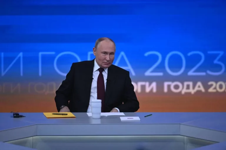 Итоги года с Владимиром Путиным
